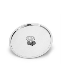 Tapa de acero de 1907, diámetro 24 cm.